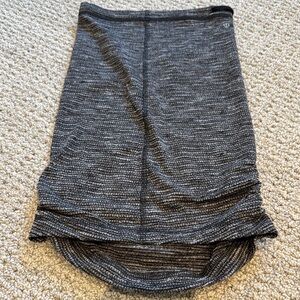 Lululemon Black and Grey Neck Gator
